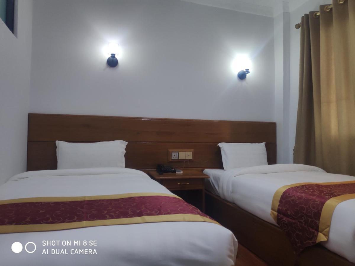 מנדלאי Mandalar May One Hotel מראה חיצוני תמונה