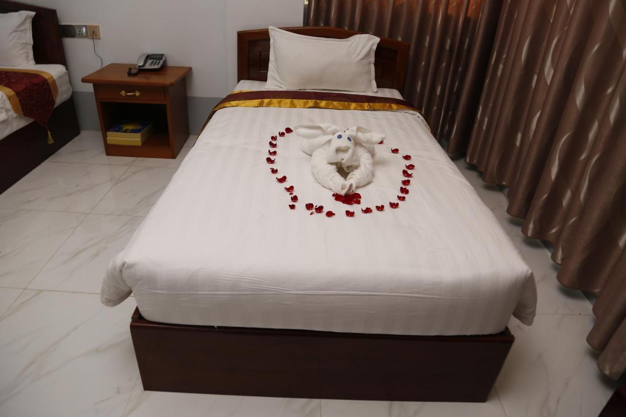 מנדלאי Mandalar May One Hotel מראה חיצוני תמונה